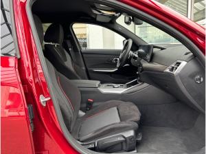 BMW 318 318i Tour. M-Sport HUD/AHK GARANTIE bis 03/2030