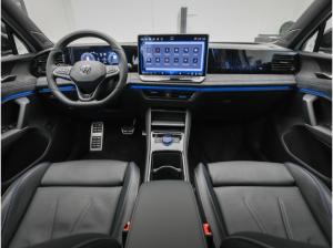 Volkswagen Tiguan R-Line 2.0 TDI 4M DSG AHK Navi Pano Matrix