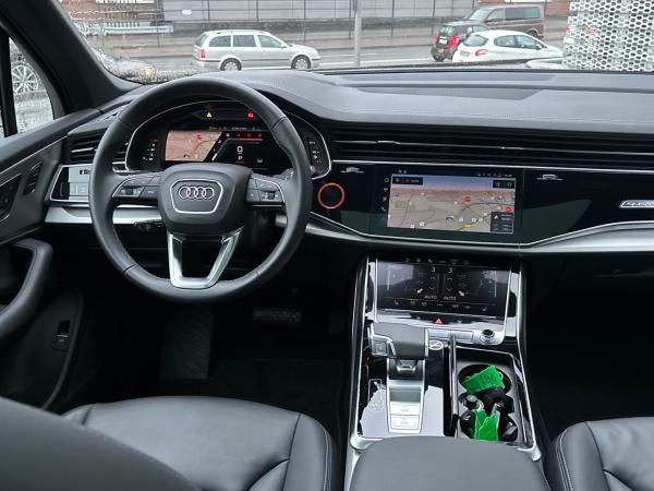 Audi Q7 S line 50 TDI quattro Matrix Panorama ACC AHK
