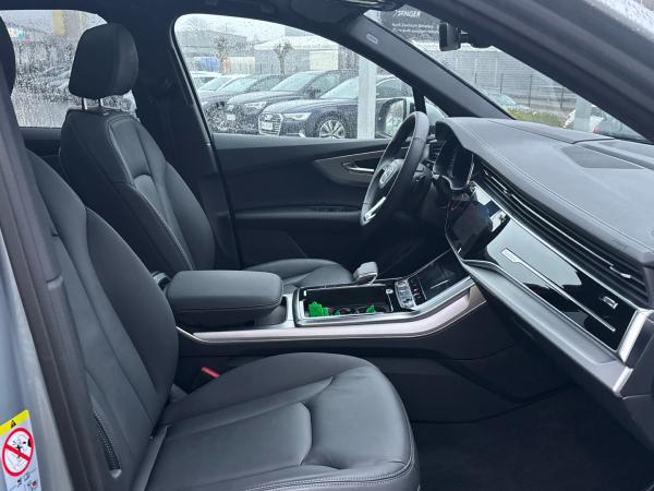 Audi Q7 S line 50 TDI quattro Matrix Panorama ACC AHK