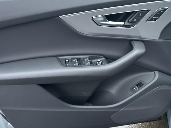 Audi Q7 S line 50 TDI quattro Matrix Panorama ACC AHK