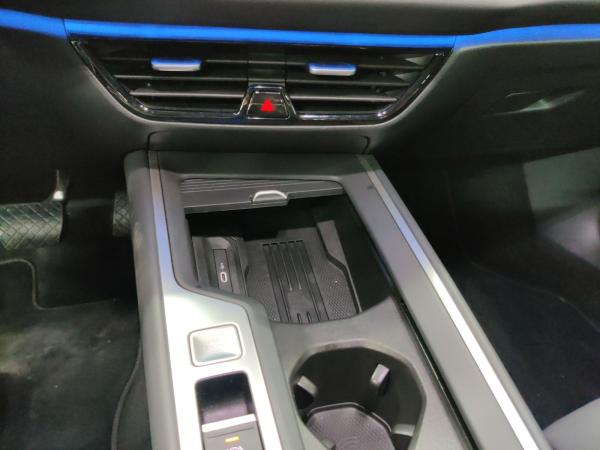 Volkswagen Passat Variant Business 1.5 eHybrid AHK/HuD/Navi