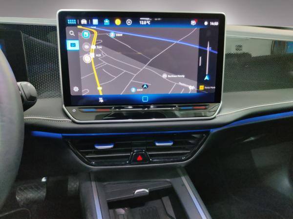 Volkswagen Passat Variant Business 1.5 eHybrid AHK/HuD/Navi