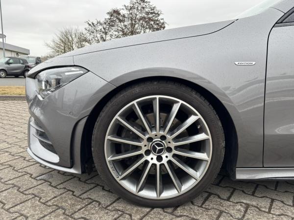 Mercedes-Benz CLA 200 SB mit AMG+NIGHT+PANODACH+DISTRONIC+MULTIBEAM+2Jahre Garantie