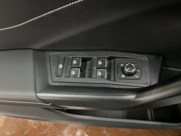 Volkswagen T-Roc 2.0 TDI Goal DSG AHK ACC App Connect Navi