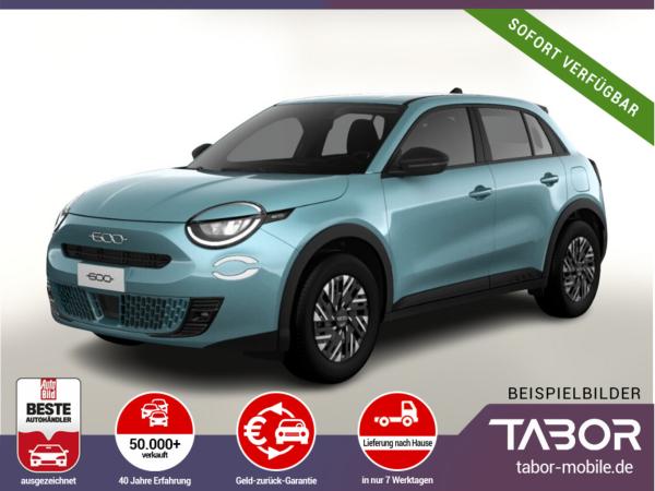 Fiat 600 Hybrid LED Nav ACC Kam Keyl Klimaaut 2xPDC