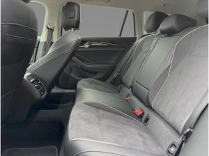 Volkswagen Passat Variant 1.5 TSI eHybrid Business DSG AHK Volkswagen Passat Variant 1.5 TSI eHybrid Business DSG AHK