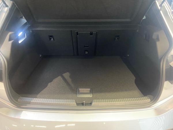 Cupra Born 60kwh Edition Dynamic ACC/LED/SHZ/Kam