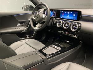 Mercedes-Benz A 200 Progressive Panodach Multibeam 🔥