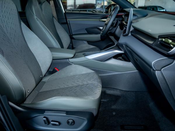 Cupra Terramar VZ 1.5 TSI DSG e-Hybrid Matrix/AHK/Pano