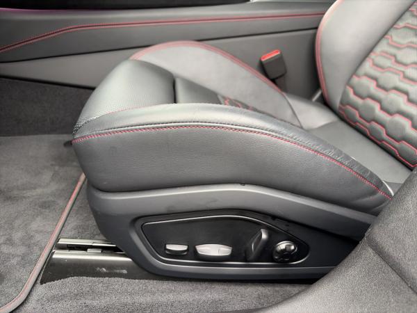 Audi RS e-tron GT Facelift/Carbon/189UPE/Laser/HuD/360°/S-Sitze pro