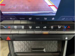 Renault Megane E-Tech Megane E-TECH EQUILIBRE EV60 220HP CCS Renault Megane E-Tech Megane E-TECH EQUILIBRE EV60 220HP CCS