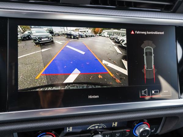 Audi Q3 SUV S line 35TDI Stronic NAVI LED ACC RFK VC// sofort verfügbar!!
