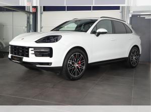 Porsche Cayenne V8 Benziner PANORAMA LUFT AHK TOP 1.H KD NEU