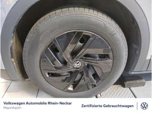 Volkswagen ID.4 Pure LED Automatik Navi Einparkhilfe UVM