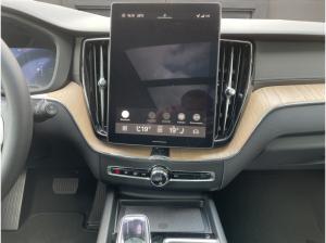Volvo XC60 T8 AWD Plug-in ULTRA DARK PANO STANDH. Premiu
