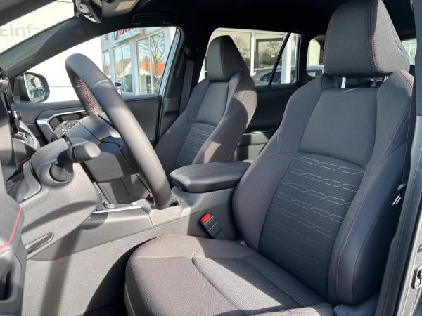 Toyota RAV 4 2.5 Plug-In Hybrid Teamplayer Inkl. AHK abnehmbar