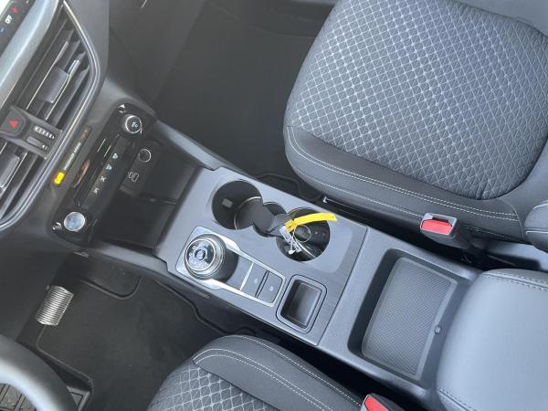 Ford Kuga Titanium PHEV 243 PS Automatik* Sofort Verfügbar *