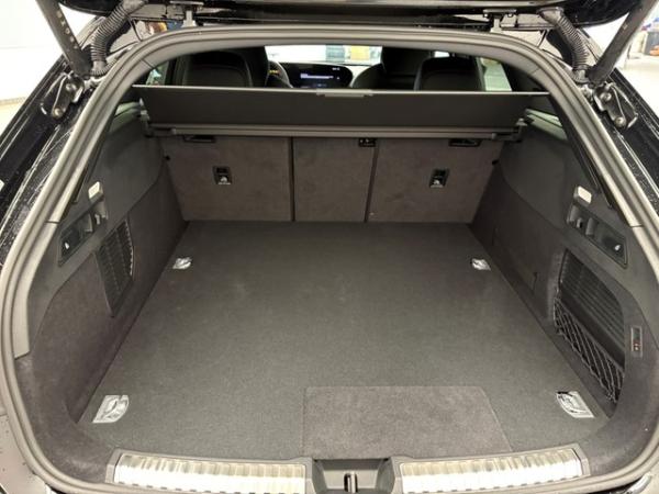 Audi A5 Avant Buisness Aktion edition one e-hybrid quattro 270 kW S tronic