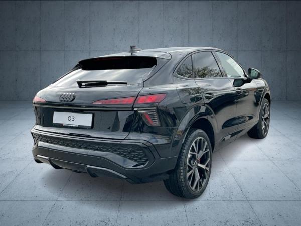 Audi Q3 Sportback e-hybrid S tr. S line PANO HUD