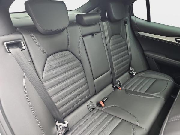 Alfa Romeo Stelvio 2.2 DIESEL 16V Q4 VELOCE PANORAMA 21-ZOLL