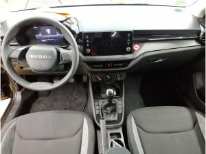 Skoda Fabia Essence 1.0 TSI 70kW - LED Klima Einparkhilfe DAB ZV Allseason