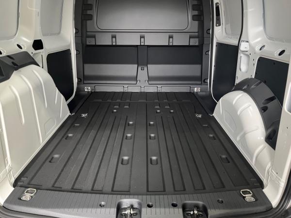 Volkswagen Caddy Cargo 2,0 l TDI EU6 SCR Fron tantrieb 6-Gang Radst. 2755 mm