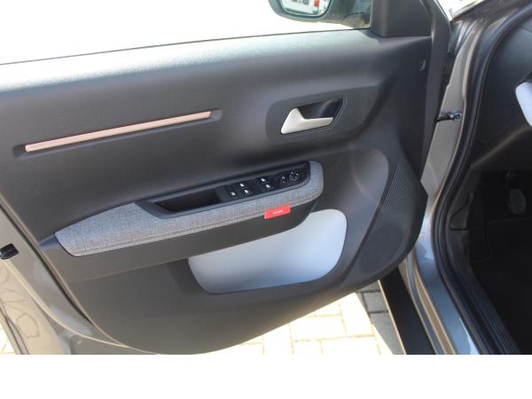 Citroën C3 Aircross Turbo 100 PLUS LED Kamera PDC DIENSTFAHRZEUG SONDERLEASING