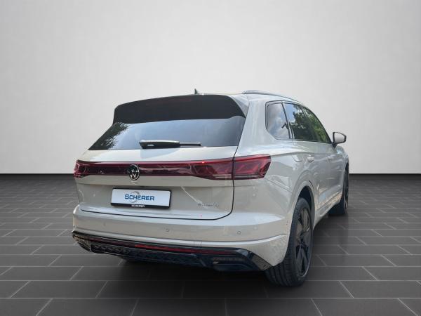 Volkswagen Touareg R eHybrid 0,5% DW Versteuerung  21Zoll/Black Style/Luftfahrwerk/Dynaud