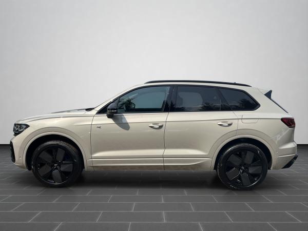 Volkswagen Touareg R eHybrid 0,5% DW Versteuerung  21Zoll/Black Style/Luftfahrwerk/Dynaud