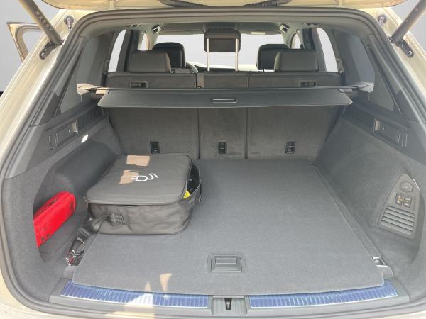 Volkswagen Touareg R eHybrid 0,5% DW Versteuerung  21Zoll/Black Style/Luftfahrwerk/Dynaud