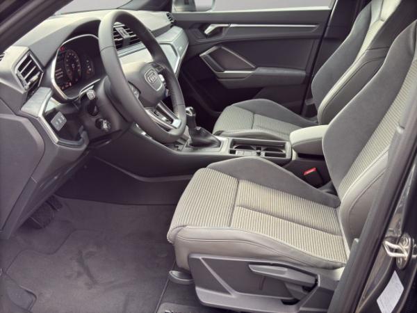Audi Q3 Sportback S line 35 TFSI S tronic+AHK+GJR+ACC+LED