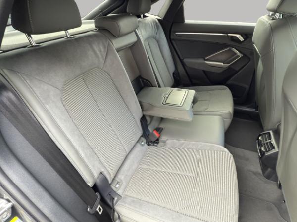 Audi Q3 Sportback S line 35 TFSI S tronic+AHK+GJR+ACC+LED
