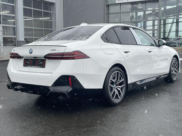 BMW i5 Limousine M-Sportpaket