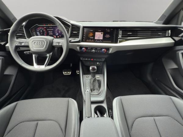 Audi A1 allstreet 30 TFSI S tronic+S line+LED+ACC