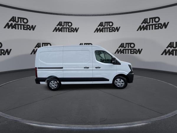 Renault Master dCi130 L2H2 Business Holz komplett Navigation Klimaanlage