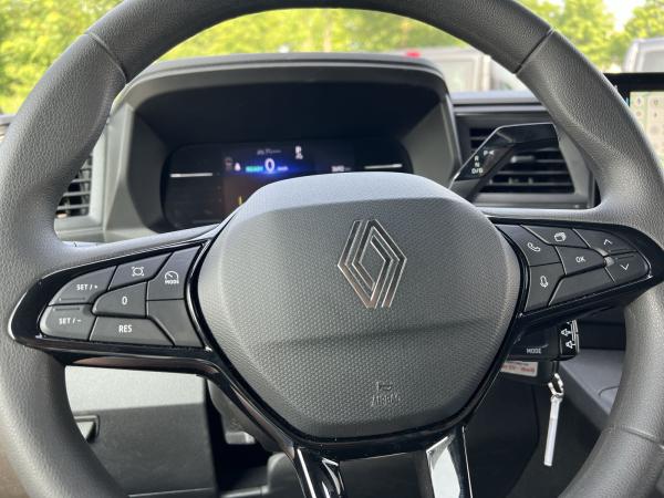 Renault Master E-TECH Long Range Kasten Hochraum AKTION für ausgewählte Gewerke