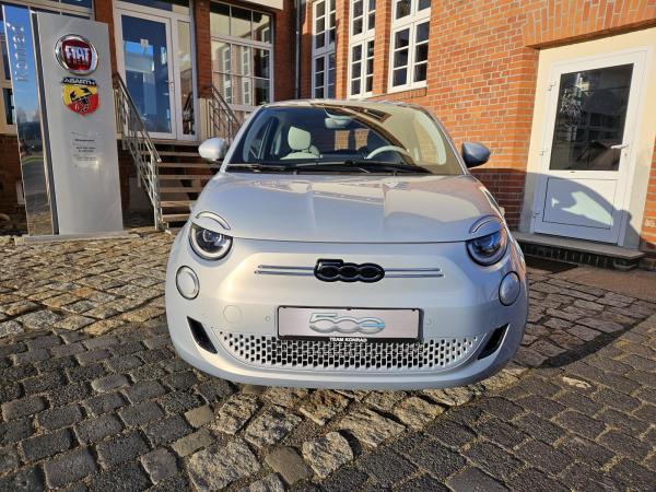 Fiat 500e La Prima - verschiedene Farben -sofort verfügbar