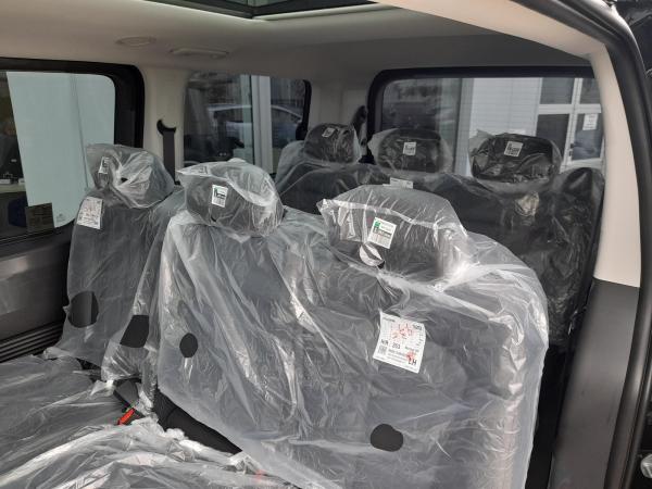 Hyundai STARIA 9S 1.6 HEV PRIME Panoramadach,Park-Paket.