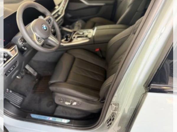 BMW X7 **X7 xDrive40d**Bestellaktion** Ausstattung abänderbar**Aktion nur für Kunden mit einer Fuhrparkgröß