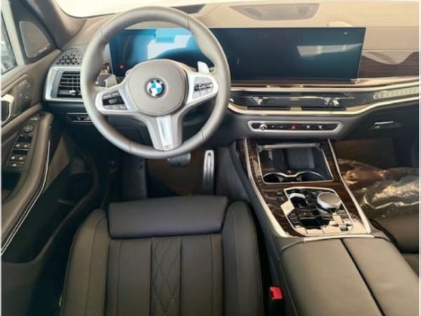 BMW X7 **X7 xDrive40d**Bestellaktion** Ausstattung abänderbar**Aktion nur für Kunden mit einer Fuhrparkgröß