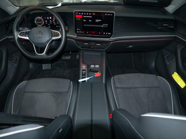 Volkswagen Passat Variant 1.5 TSI eHybrid Business AHK DCC Head-UP