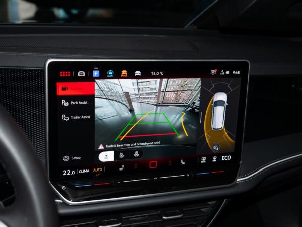 Volkswagen Passat Variant 1.5 TSI eHybrid Business AHK DCC Head-UP