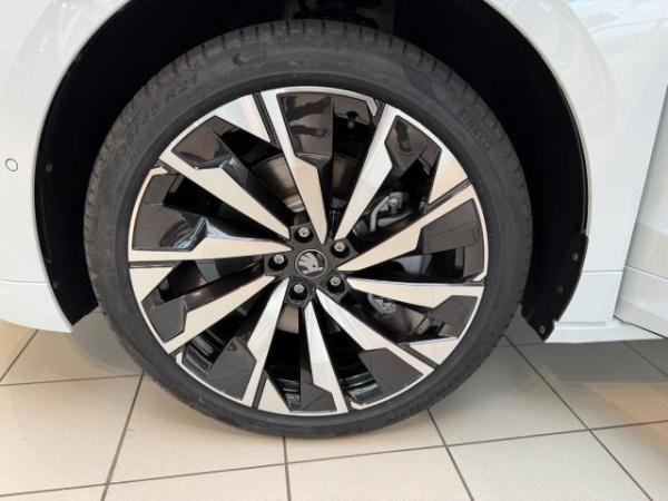 Skoda ENYAQ Enyaq Coupe 85 Sportline 82 kWh Batterie Elektromotor 1-Gang-Automatik - Sofort Verfügbar