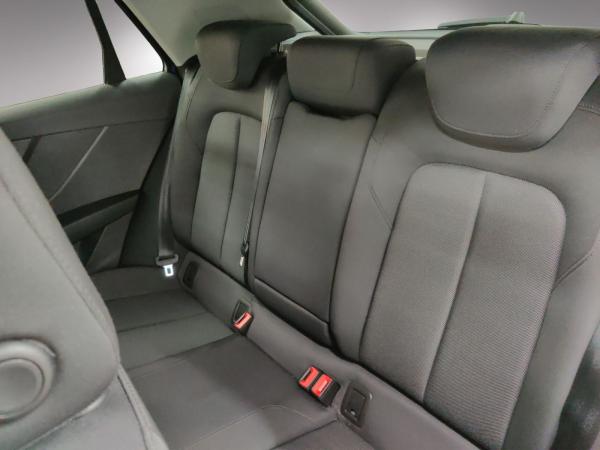 Audi Q2 Advanced 35 TFSI LED/Nav/el.Heckkl/04.30Garantie