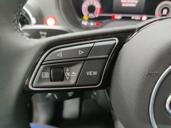 Audi Q2 Advanced 35 TFSI LED/Nav/el.Heckkl/04.30Garantie