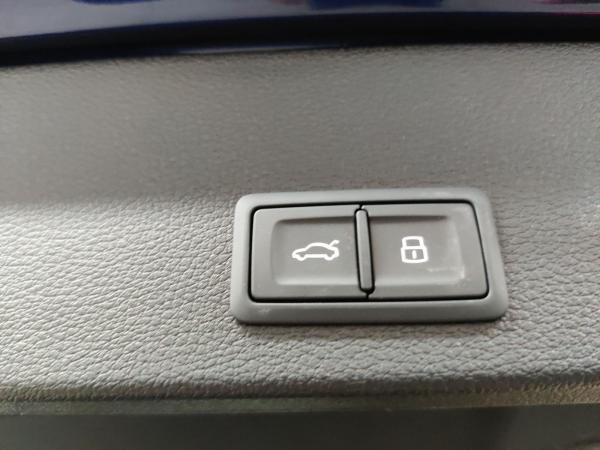 Audi Q2 Advanced 35 TFSI LED/Nav/el.Heckkl/04.30Garantie