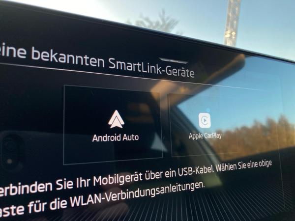 Skoda Fabia Balance 1.0TSI DSG.LED.ASSIST.WINTER.LKR-HEIZ.NAV.AHK-VORB.DAB