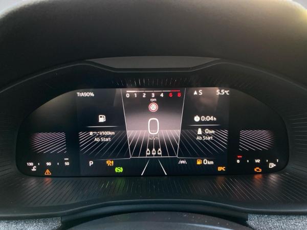 Skoda Kamiq Balance 1.0TSI DSG.TravelA.SmartLink.AHK.Temp.VC.SignA.PDC