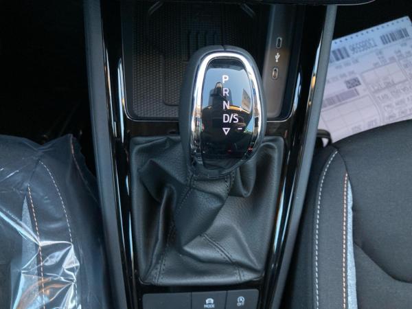 Skoda Kamiq Balance 1.0TSI DSG.TravelA.SmartLink.AHK.Temp.VC.SignA.PDC